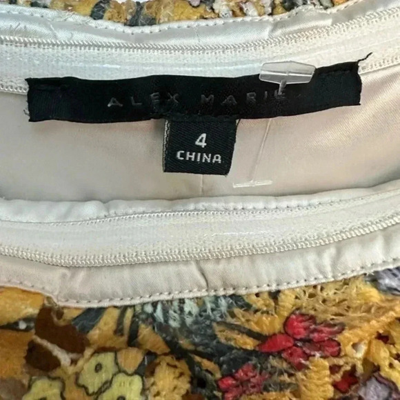 ALEX MARIE Anna Flounce Lace Off The Shoulder Yellow Floral Dress Size 4 Small - Picture 5 of 13